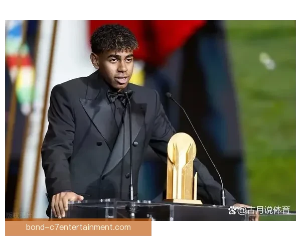 2024金球奖颁奖典礼精彩落幕亚马尔荣获科帕奖光芒闪耀